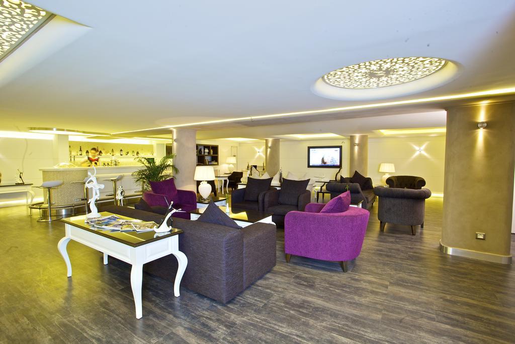 Monaco Hotel Istanbul Bagian luar foto