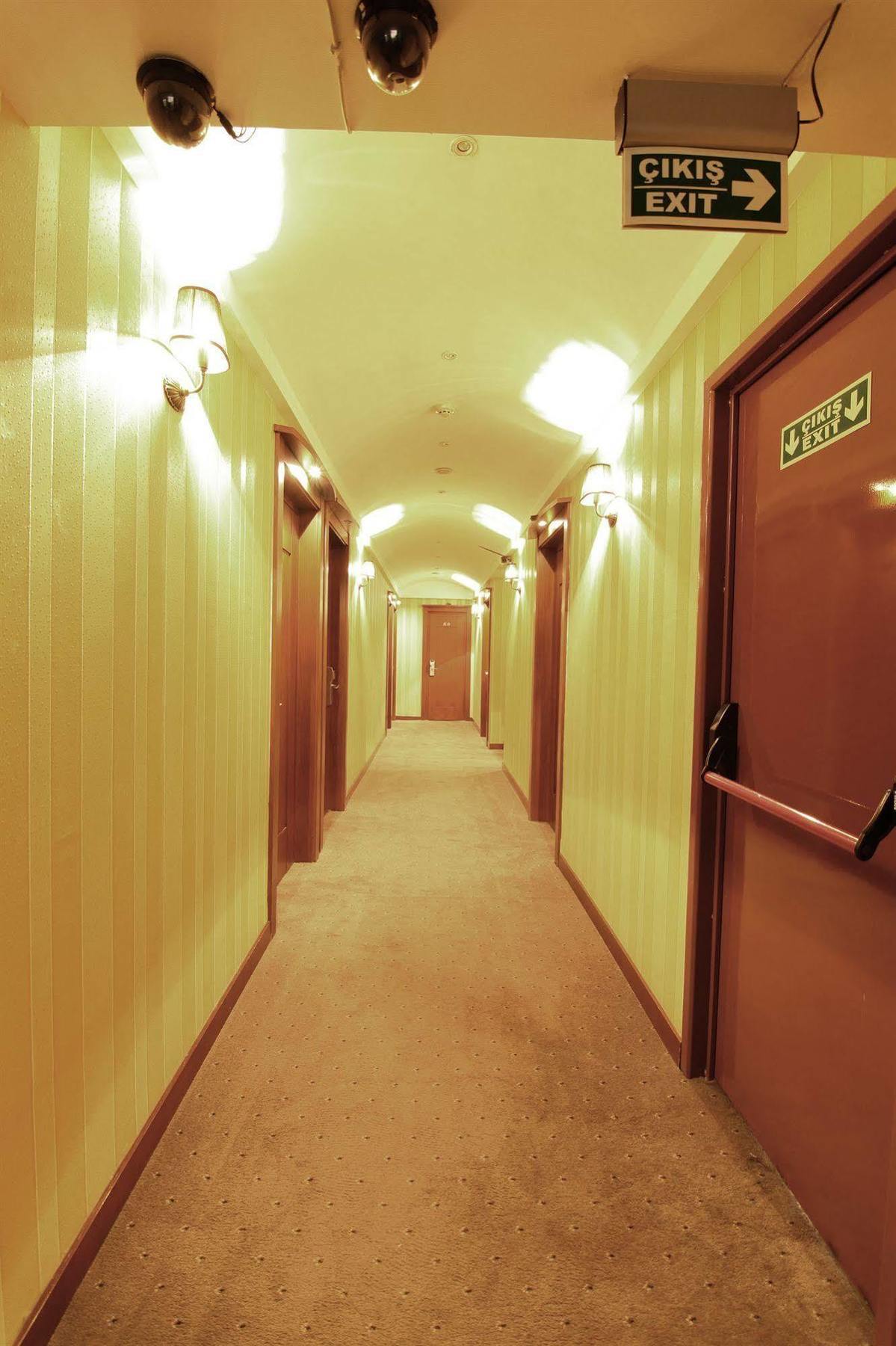 Monaco Hotel Istanbul Bagian luar foto